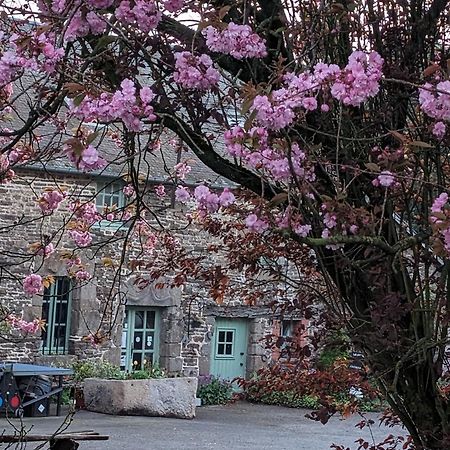 Bed and Breakfast Ferme De La Gortiere Le Teilleul Esterno foto