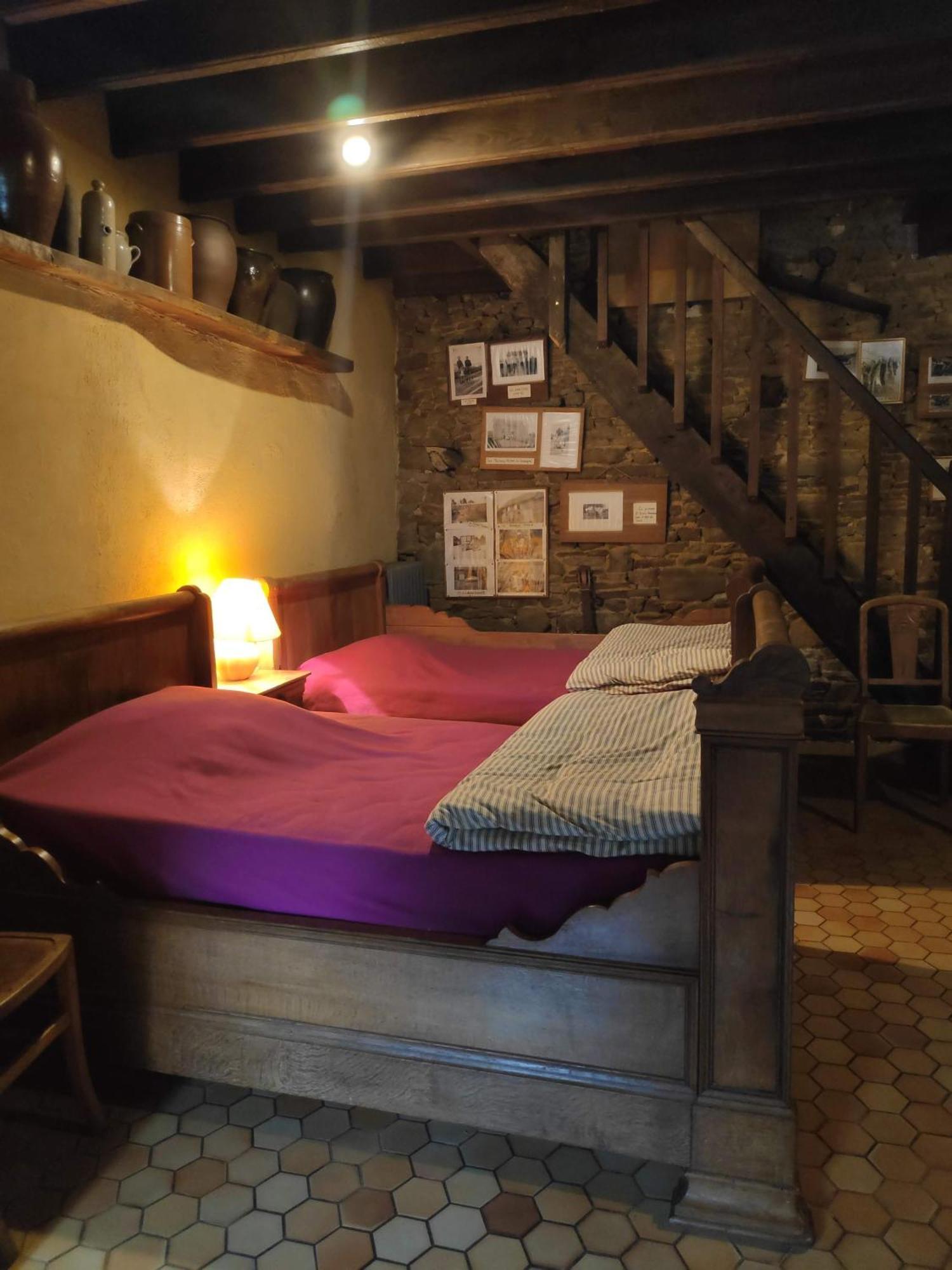 Bed and Breakfast Ferme De La Gortiere Le Teilleul Esterno foto